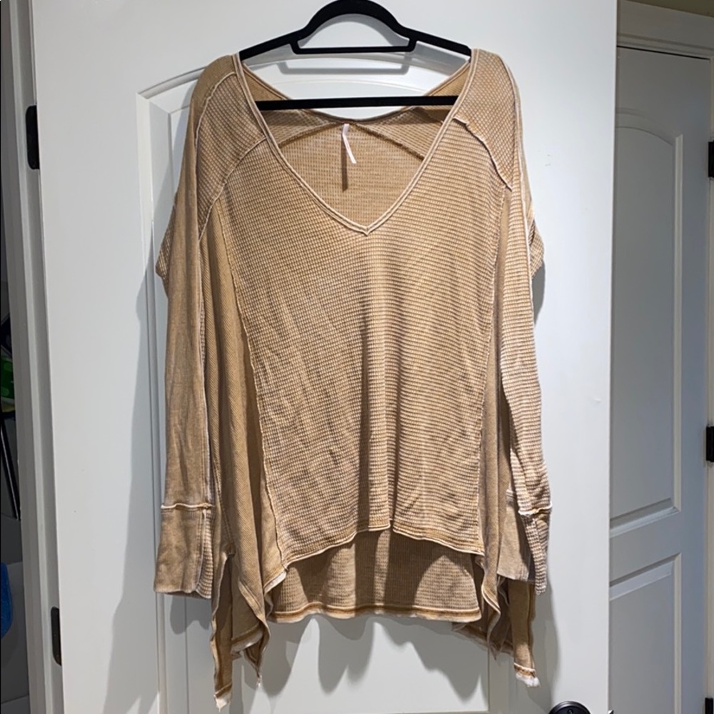 FREE PEOPLE FLOWY TOP